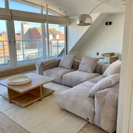 Bellini - Rubensplein - Op 100 M Het Appartement