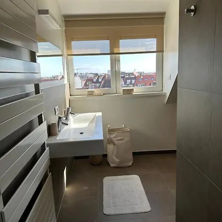 Appartement Bellini - Rubensplein - Op 100 M Het