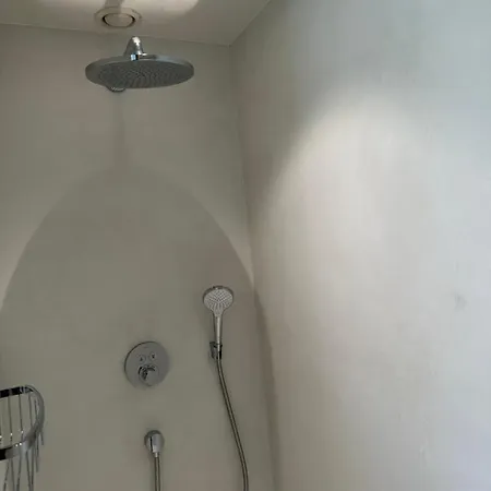 Bellini - Rubensplein - Op 100 M Het Appartement